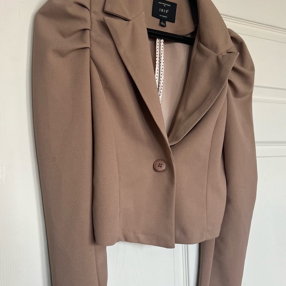 Elegant Brown Blazer for Women